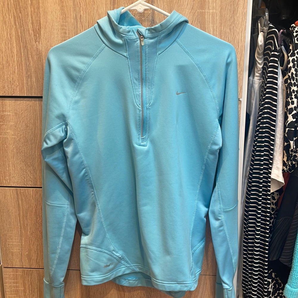 Nike Fit Dry Pullover